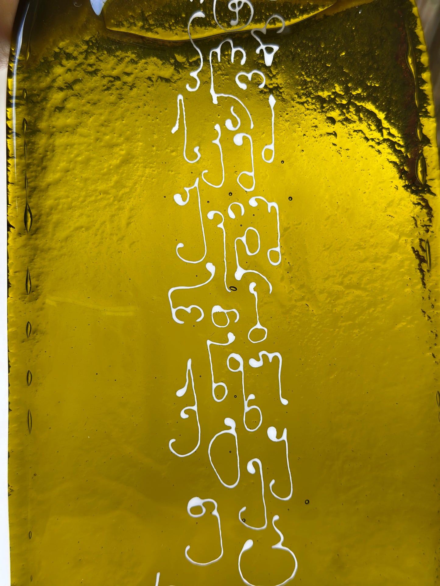 Plateau en forme de bouteille „Alphabet Géorgien”