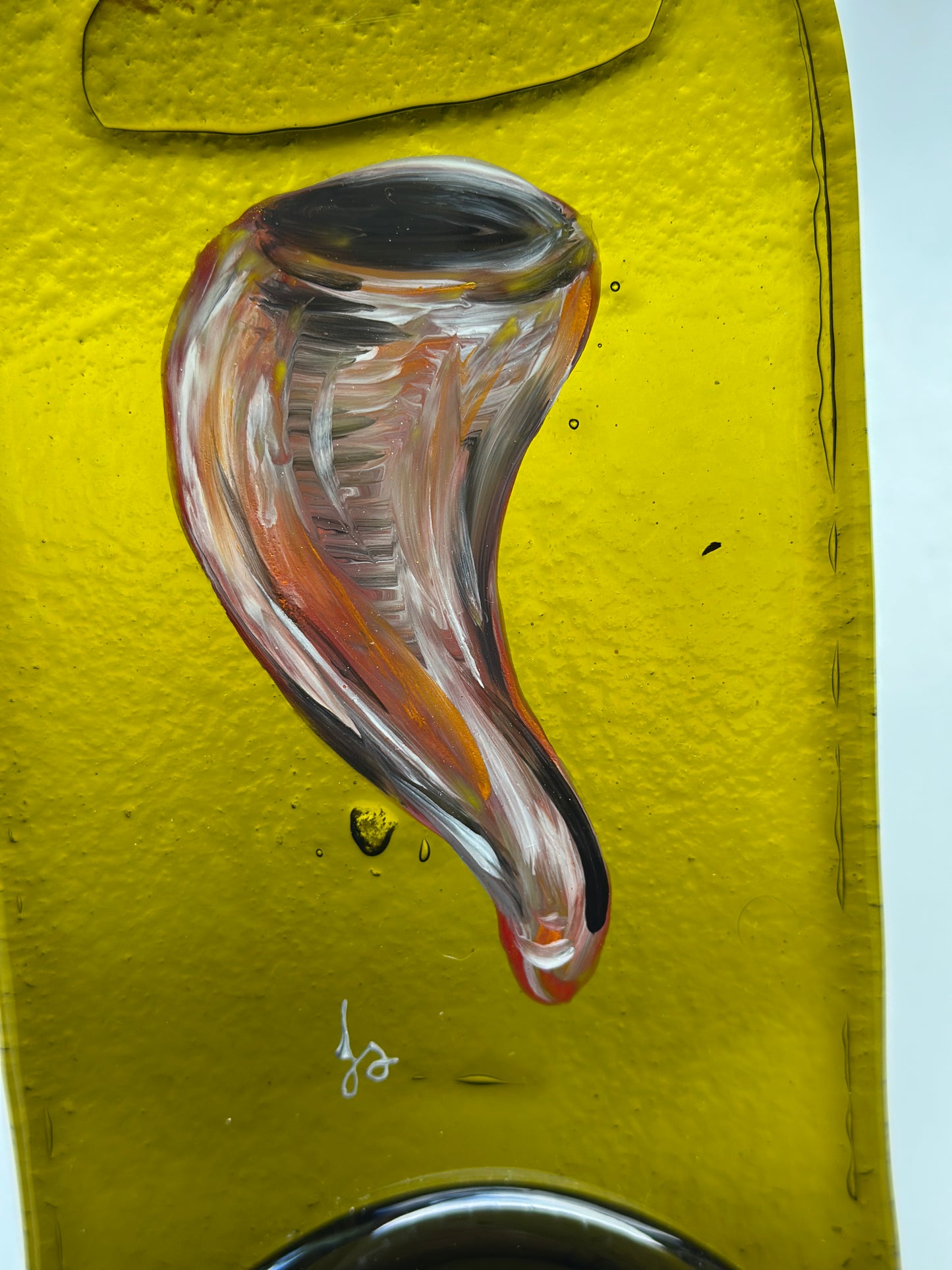 Plateau en forme de bouteille( ყველის დაფა “ყანწი”) 30x11cm