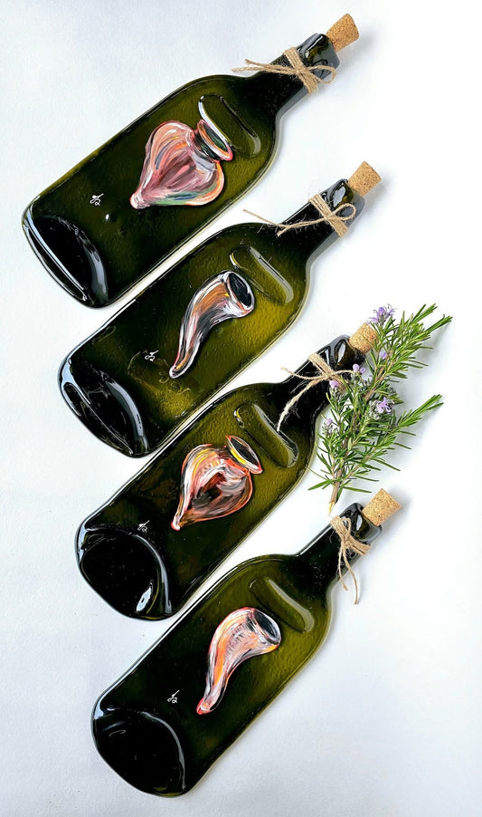 Plateau en forme de bouteille QVEVRI( ყველის დაფა “ქვევრი”)30x11cm